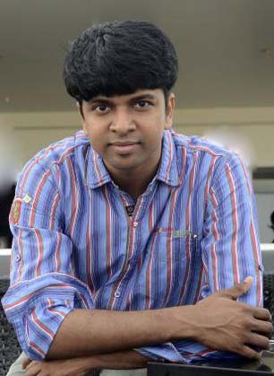 Madhan Karky Picture